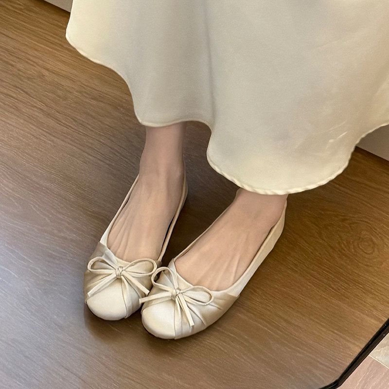Espadrille Slip On - أحذية نسائية مسطحة جديدة لعام 2026