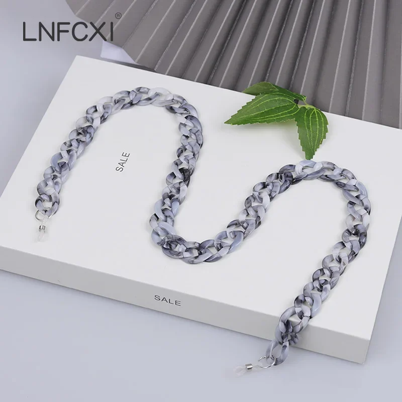 سلاسل نظارات شمسية أكريليك سود - مراجعة Sunglass Retainer Cord وسعره